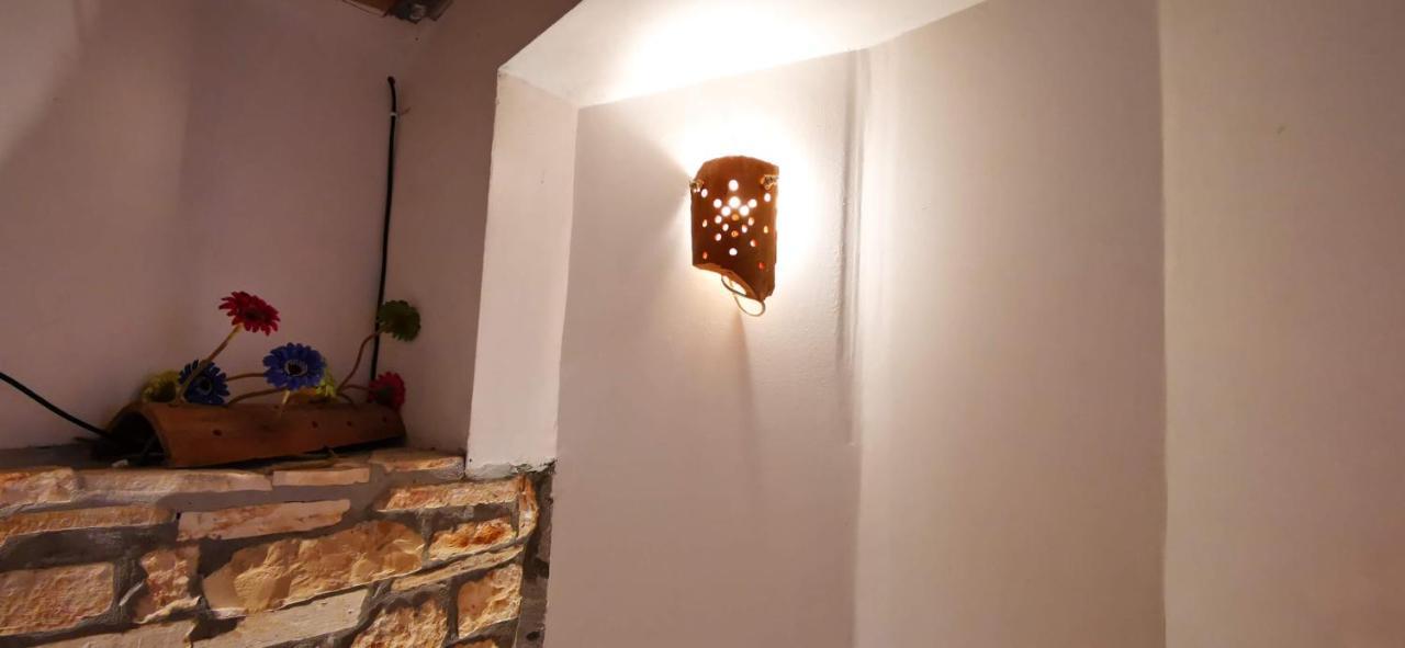 Eti And Mia Holiday Apartments Muntic ภายนอก รูปภาพ