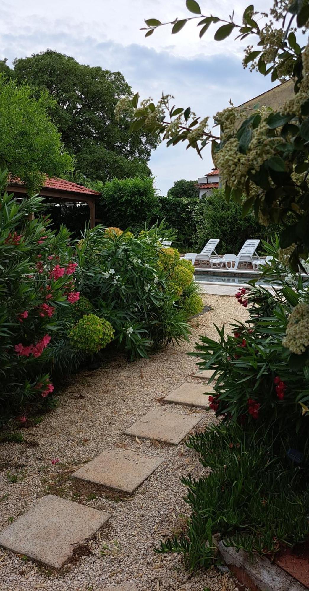 Eti And Mia Holiday Apartments Muntic ภายนอก รูปภาพ